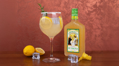 Limoncello Spritz: un classico arricchito dal limone di Mondragone